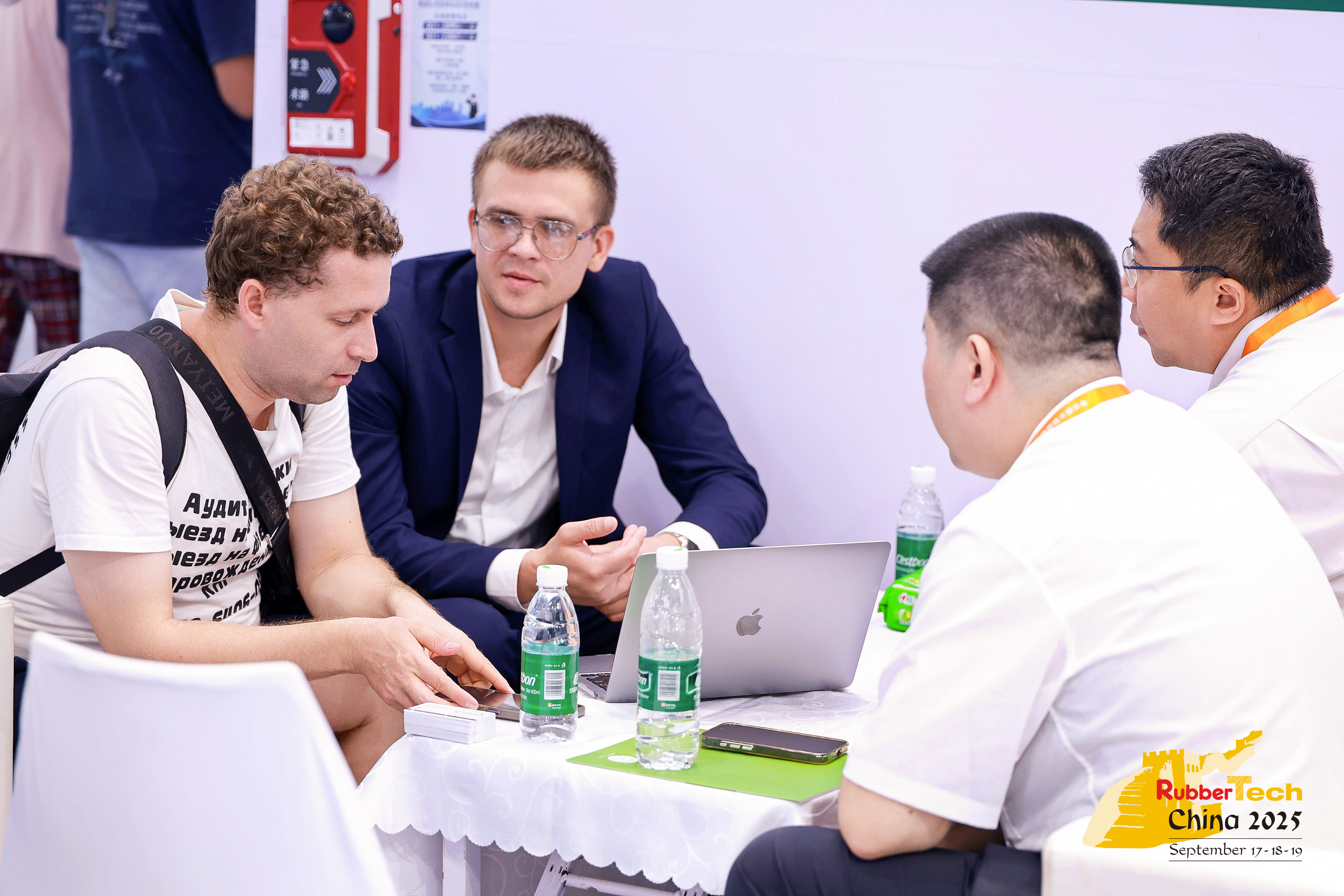 Polykem osales näitusel Rubberberch China 2025. Põnevad hetked!